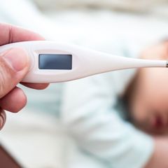 Penyebab Kepala Anak Terasa Panas Tapi Kakinya Dingin